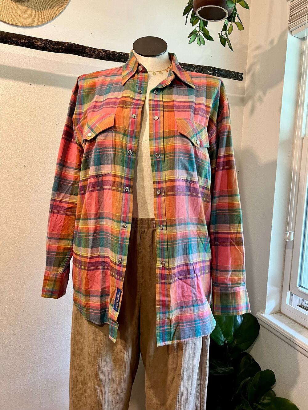 Vintage Pendleton Cotton Pink Multi Colored Pearl Snap Button Shirt Size Medium
